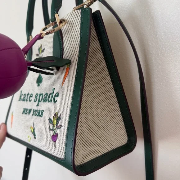KATE SPADE Ellie Harvest Embroidered Small Tote & 3d Beet Vegetable Keychain - Picture 8 of 9